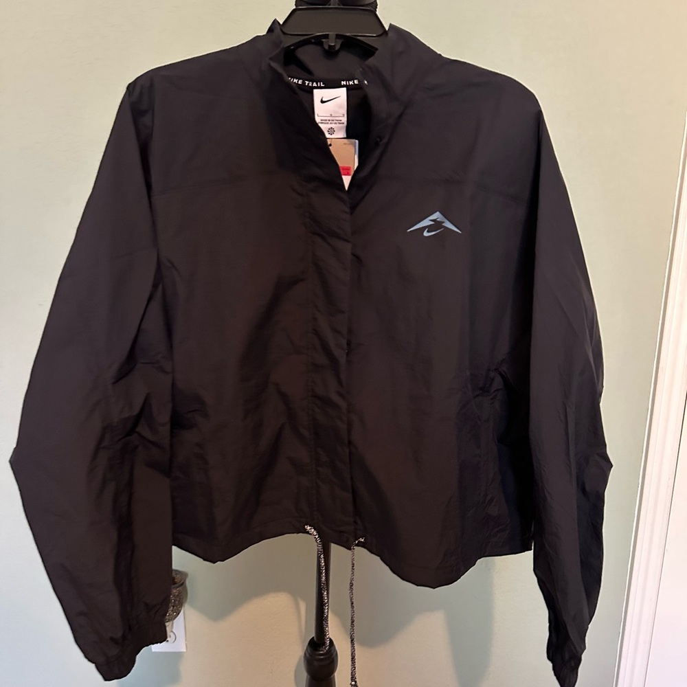 $150 Nike Trail Women’s Repel UV Running Jacket Black Reflective. Size L NWT - Picture 2 of 16